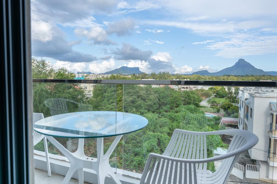 View (from property/room), Balcony/Terrace, Balcony/Terrace, Mountain view