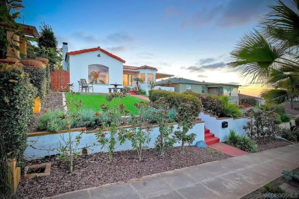 Casa Feliz House in Ocean Beach