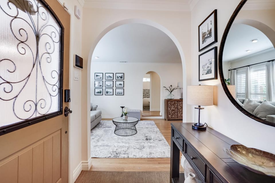 Serene and Joyfull Family Getaway Bed and Breakfast in San Jose