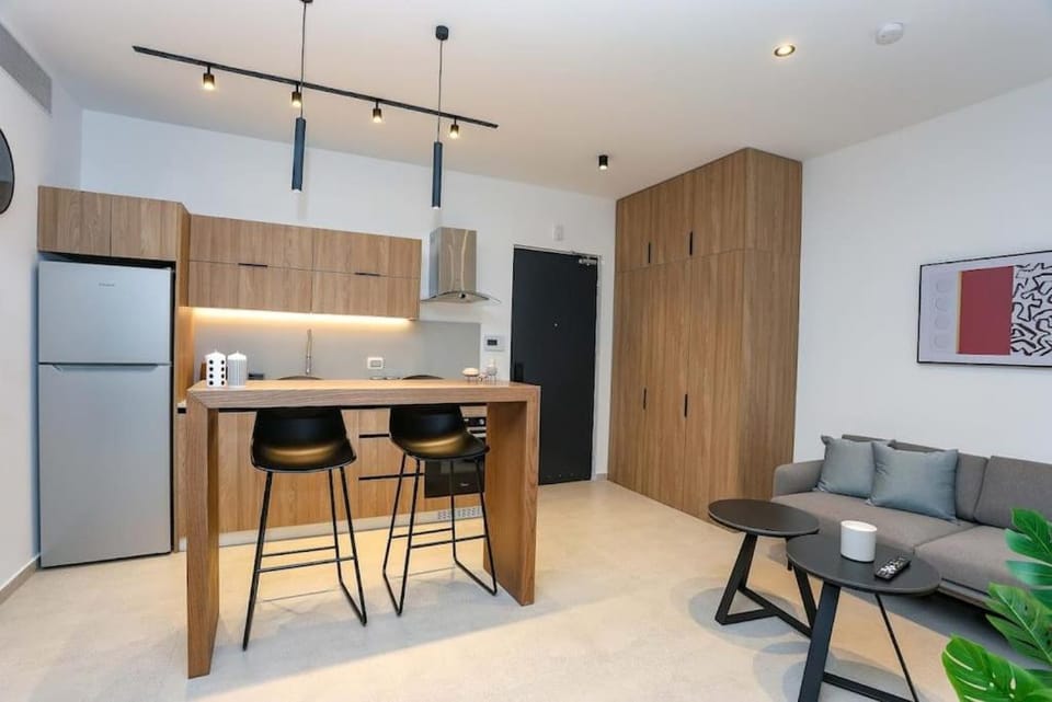 Luxury Garden Studio Apartment 2 Apartment in Tel Aviv-Yafo
