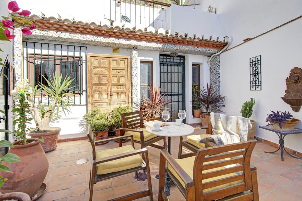 Patio, Balcony/Terrace
