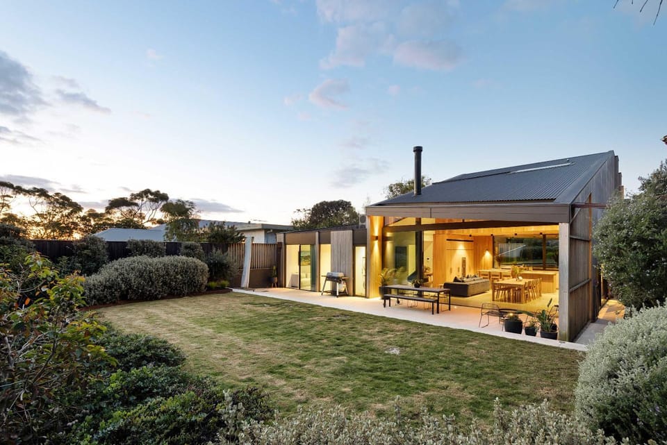 Lumiere - Gas Heated Pool & Stroll to Beach House in Mount Eliza