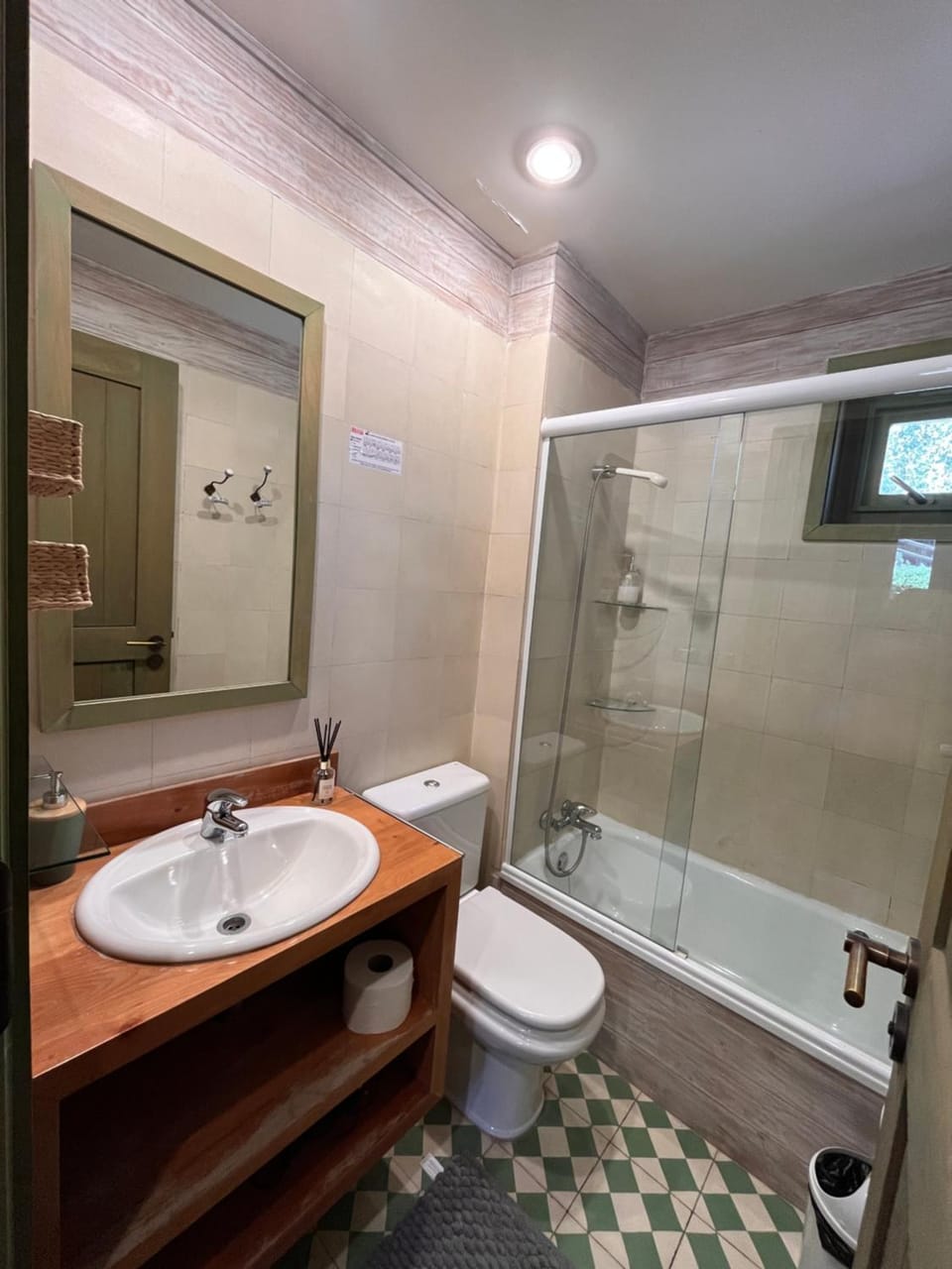 Shower, Bathroom, Bath