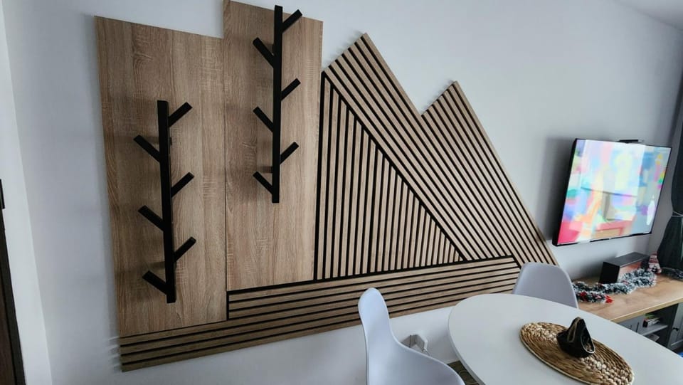 TV and multimedia, Decorative detail