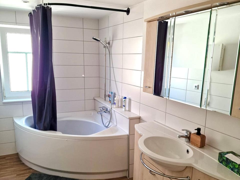 Shower, Bathroom, Bath