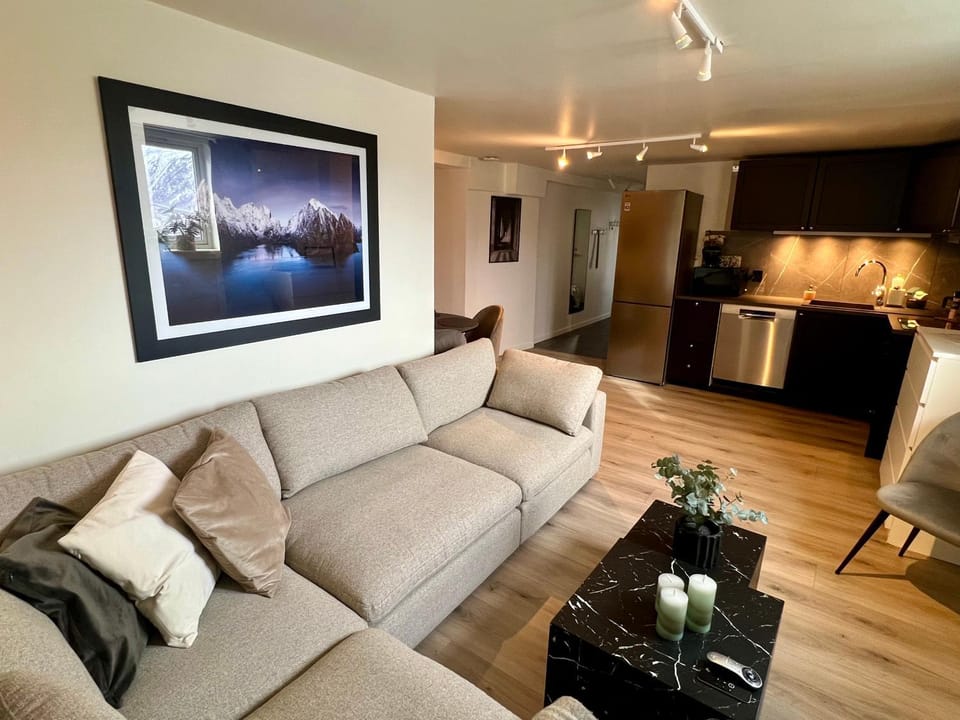 Living room, Seating area, oven, stove