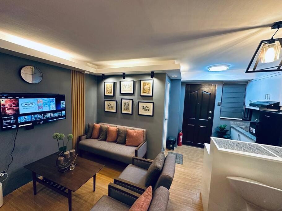TV and multimedia, Living room, Seating area