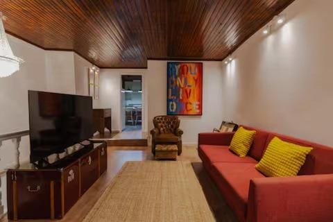 Communal lounge/ TV room, TV and multimedia, Living room, Seating area