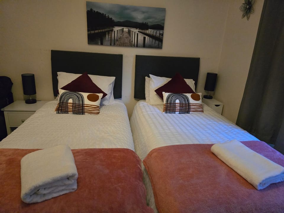 Stylish 1 bed apartment Apartment in Watford