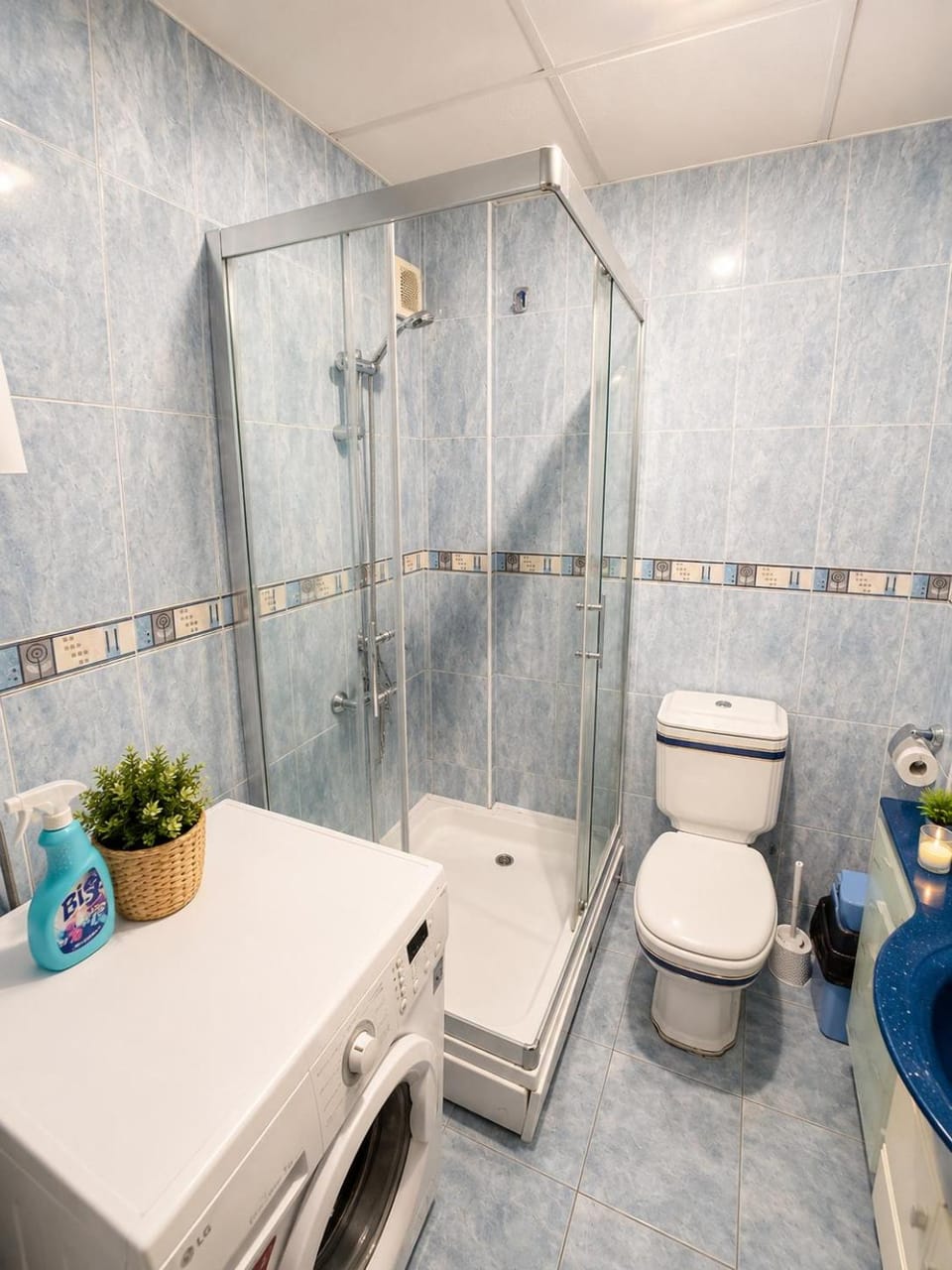 Shower, Bathroom