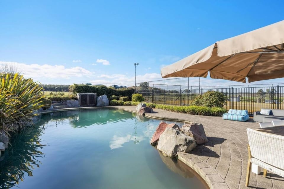 Walnut Lane Estate | Pool, Spa & Lake Views House in Taupo