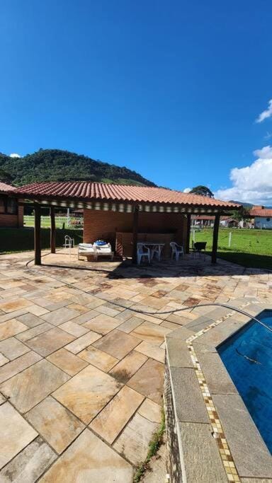 Recanto Itapeva Garden House in State of São Paulo