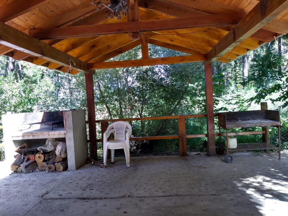 Casa Los Robles House in San Martín de los Andes