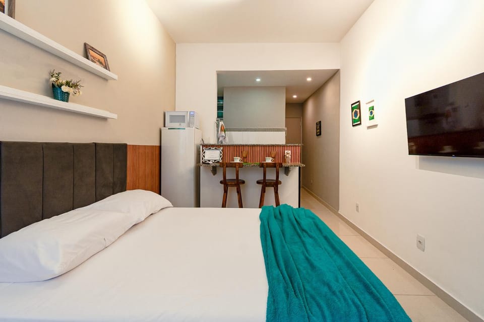 Bed, Kitchen or kitchenette, Photo of the whole room, air conditioner