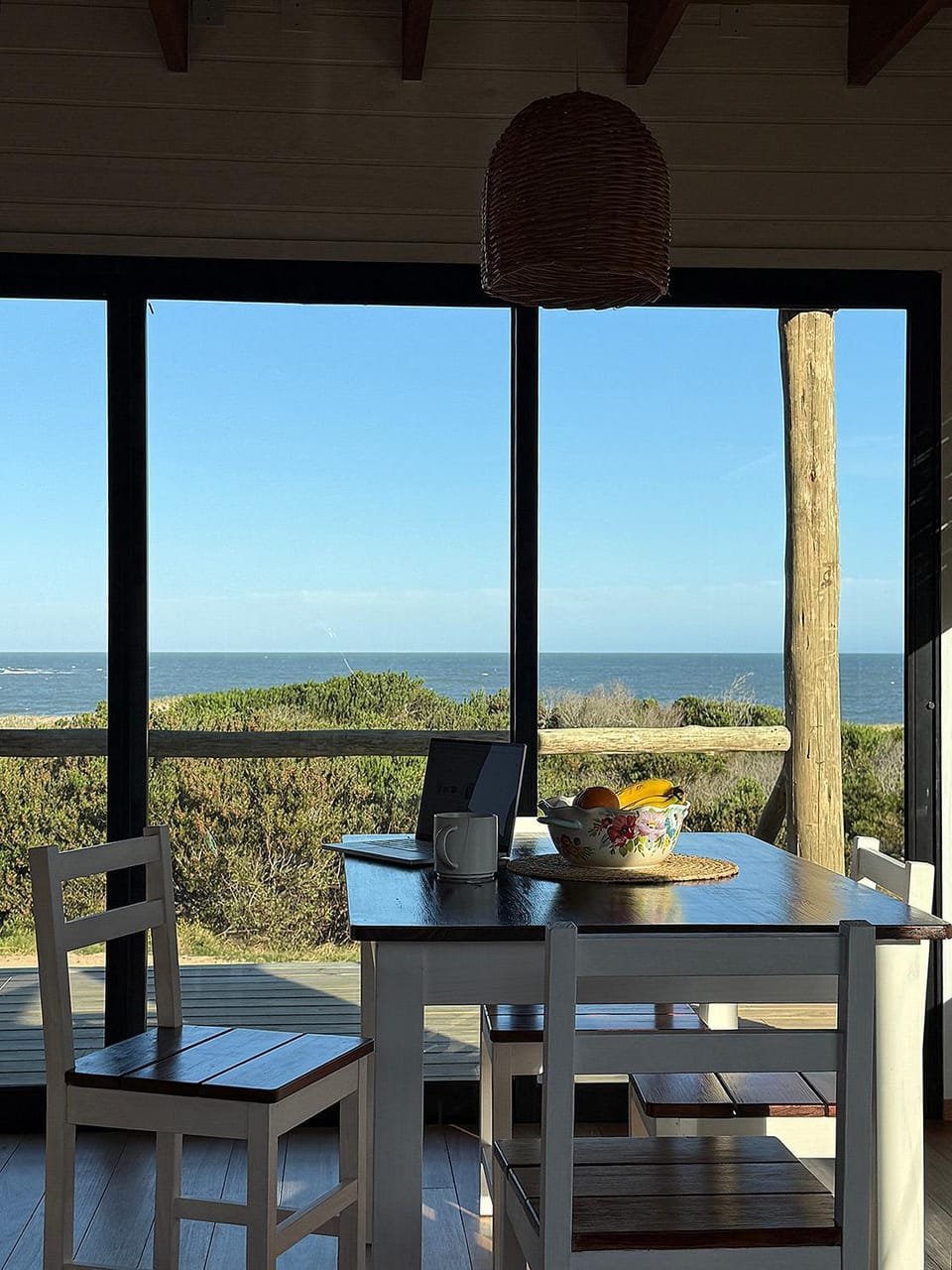 Natural landscape, Balcony/Terrace, Dining area, Sea view