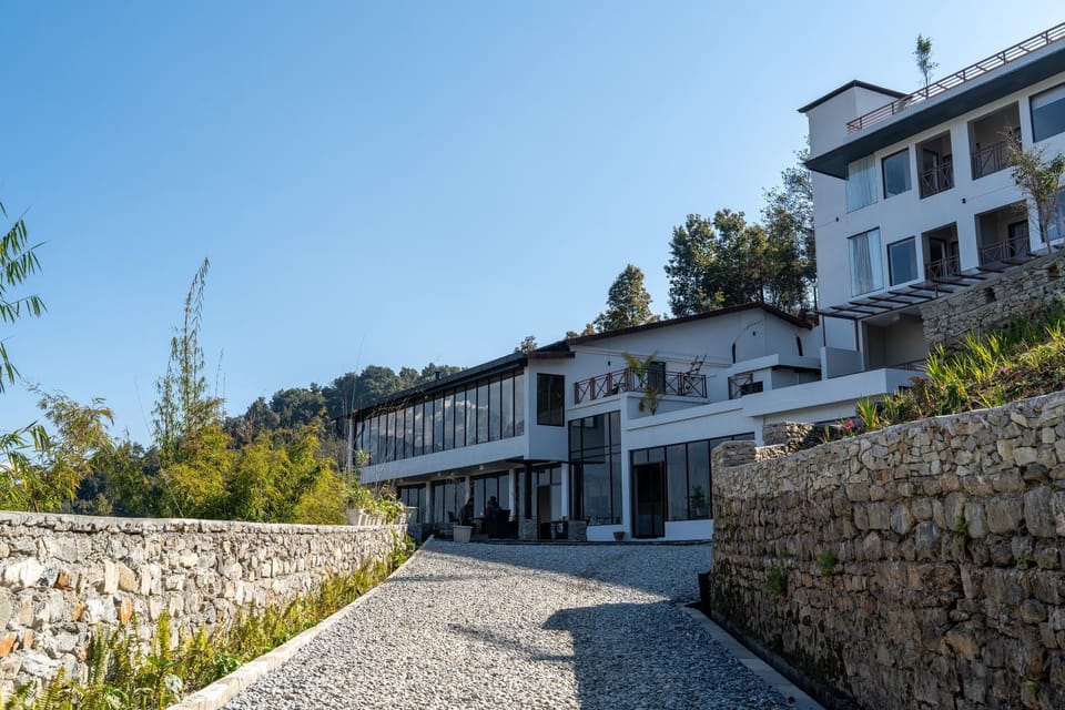 Property building, Swimming pool