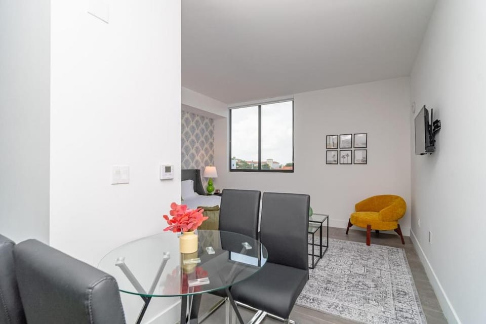 Cozy 1BR in Heart of Miami Near Wynwood, Brickell Apartment in Miami