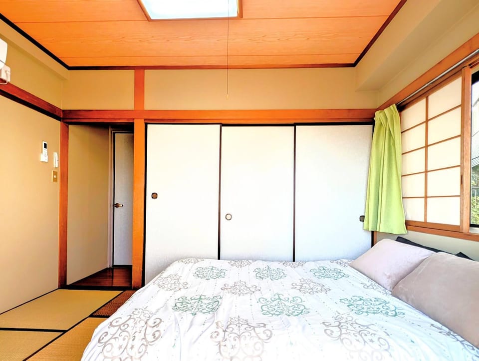 Bed, Photo of the whole room
