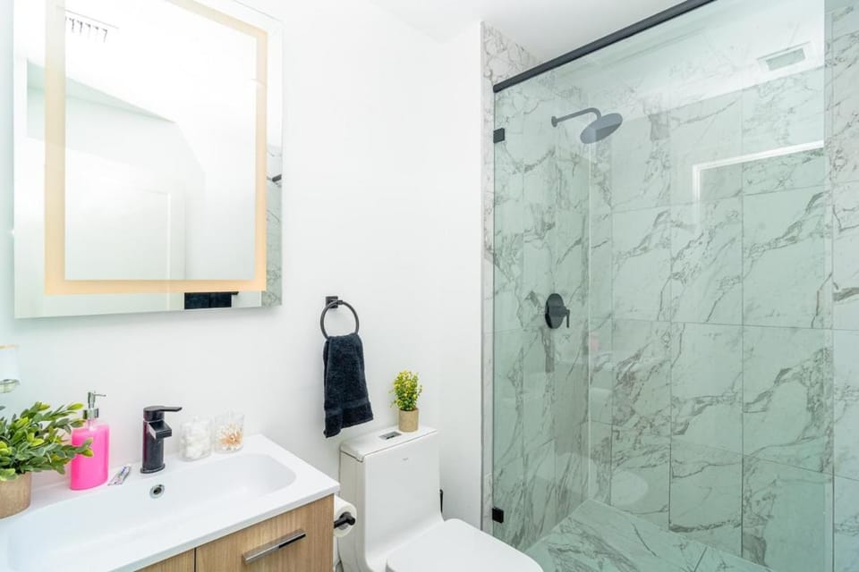 Stylish Studio Miami Suite Oasis Near Calle Ocho & Brickell Apartment in Miami