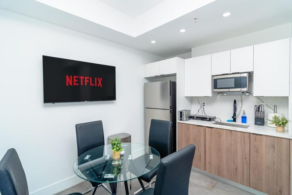 Stylish Studio Miami Suite Oasis Near Calle Ocho & Brickell Apartment in Miami