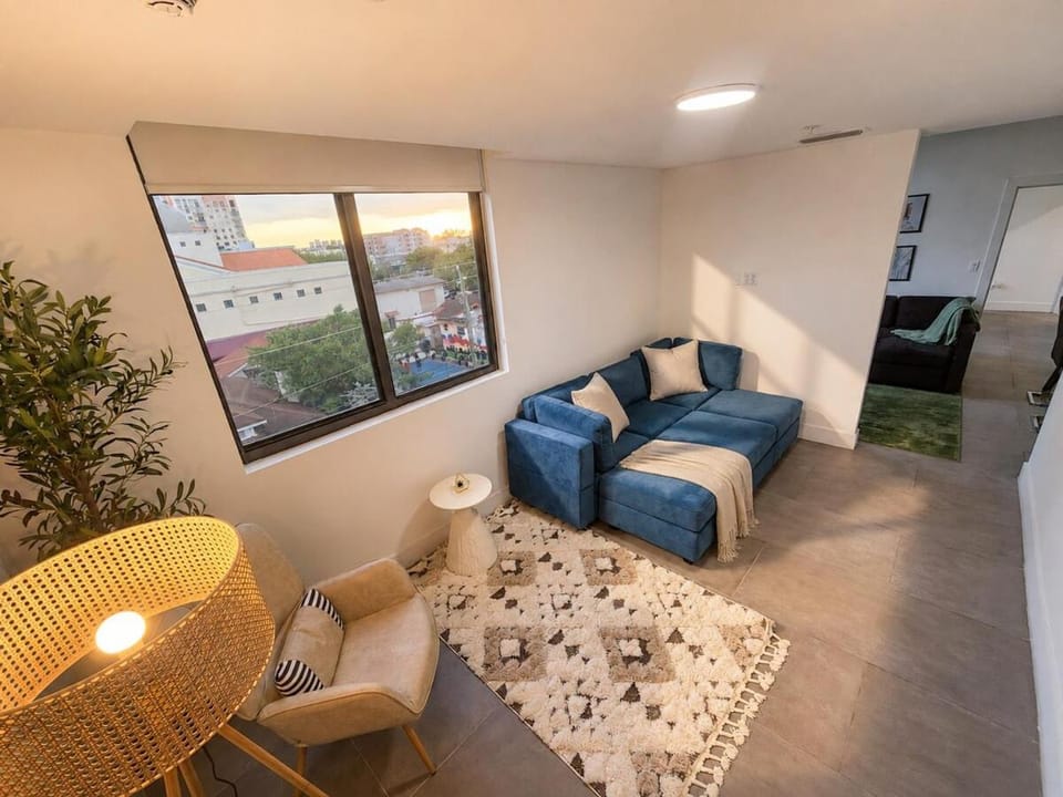 Stylish 2BR Miami Retreat Mins to Wynwood and Brickell Apartment in Miami