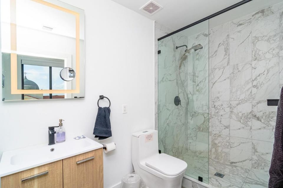 Stylish 2BR Miami Retreat Mins to Wynwood and Brickell Apartment in Miami