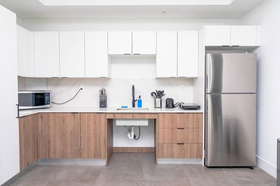 Stylish 2BR Miami Retreat Mins to Wynwood and Brickell Apartment in Miami