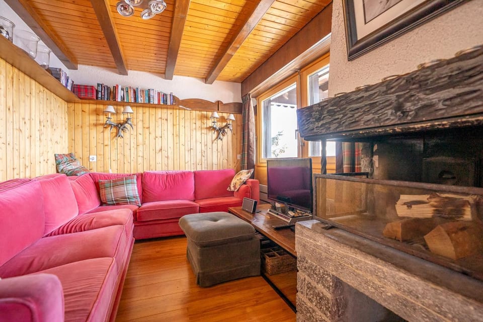 Chalet Rübezahl 1 OG Apartment in Canton of Valais