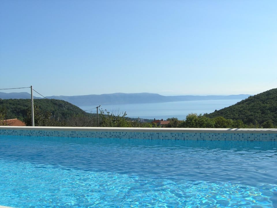 Sea view, Swimming pool