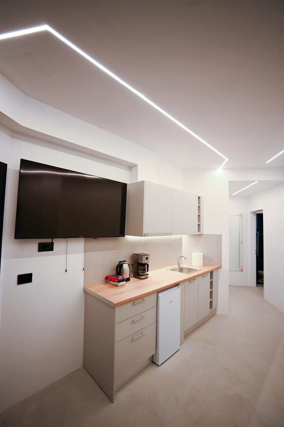 TV and multimedia, Kitchen or kitchenette