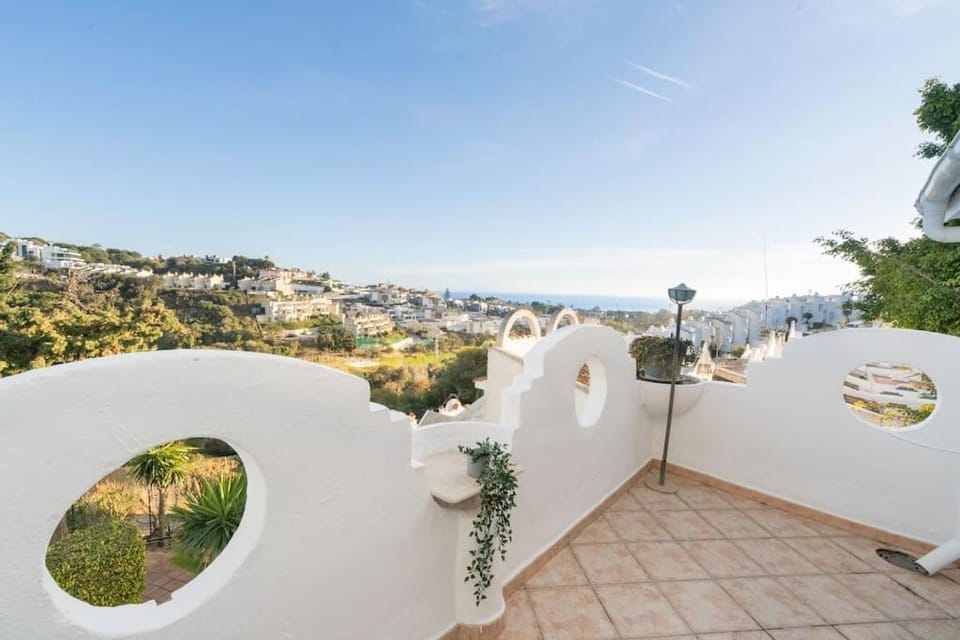 Day, Natural landscape, View (from property/room), Balcony/Terrace, Balcony/Terrace, Sea view