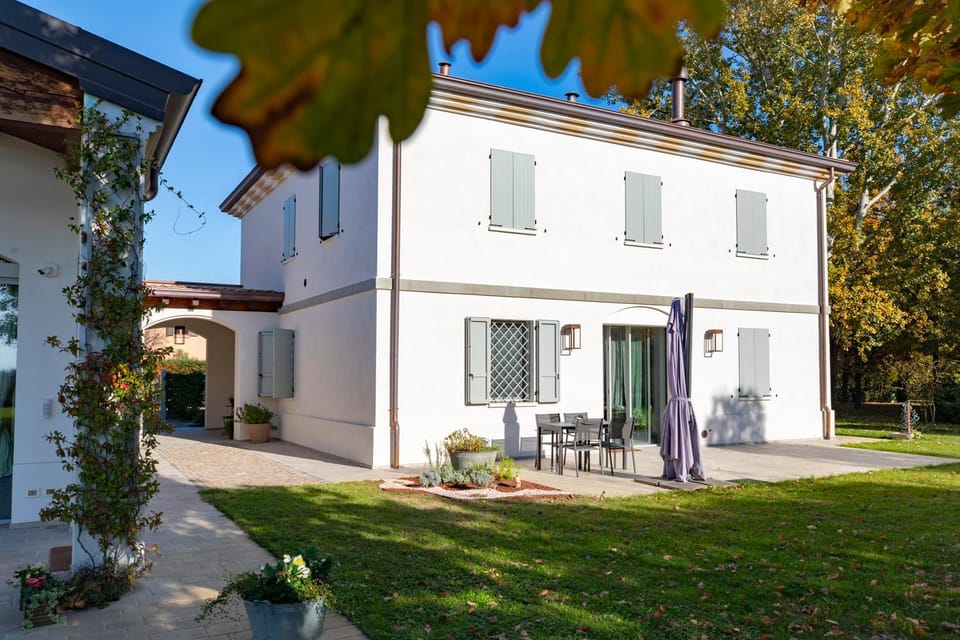 Property building, Garden view