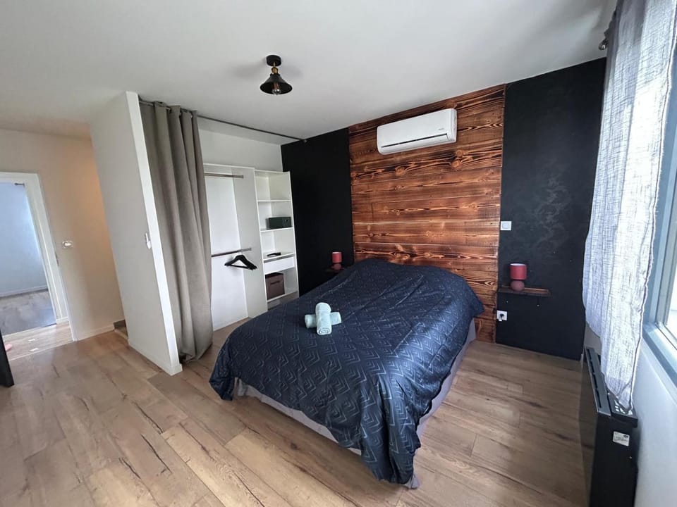 Paisible MAISON familiale - 4 Chambres - 2 SDB - terrasse et jardin - parking privé - Limoges Villa in Limoges