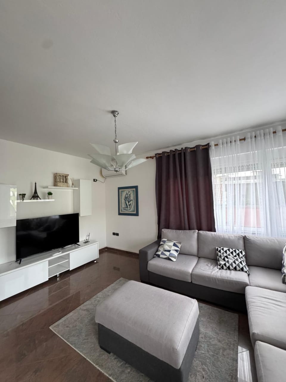 Communal lounge/ TV room, TV and multimedia, Seating area, Evening entertainment