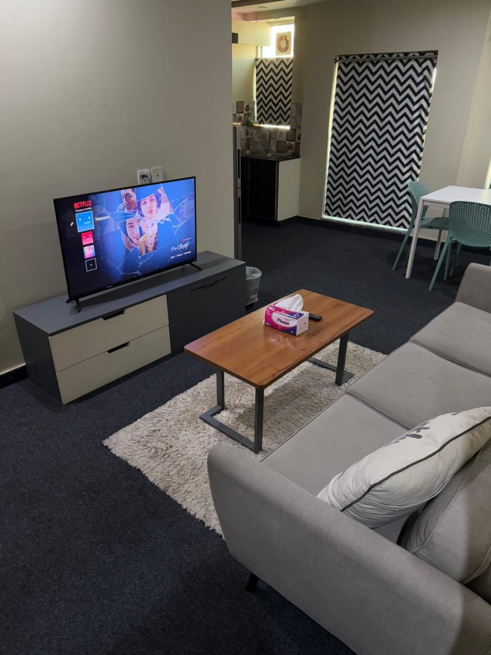 Spacious 1BR Near Eiffel Tower Apartment in Lahore