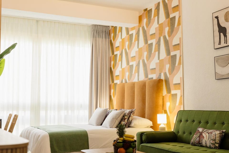 Photo of the whole room, Bedroom