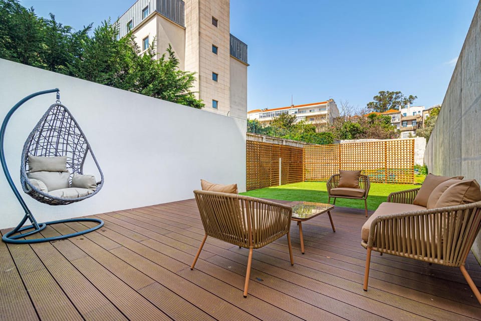 Bombarda 250 by LovelyStay Apartment in Porto