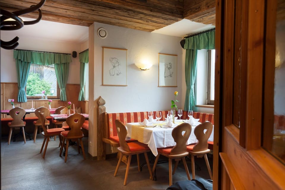 Restaurant/places to eat