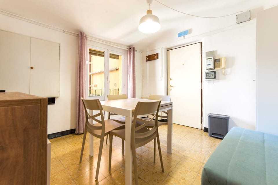 Vincenzo House Free Wi-Fi Centro Città Apartment in Genoa