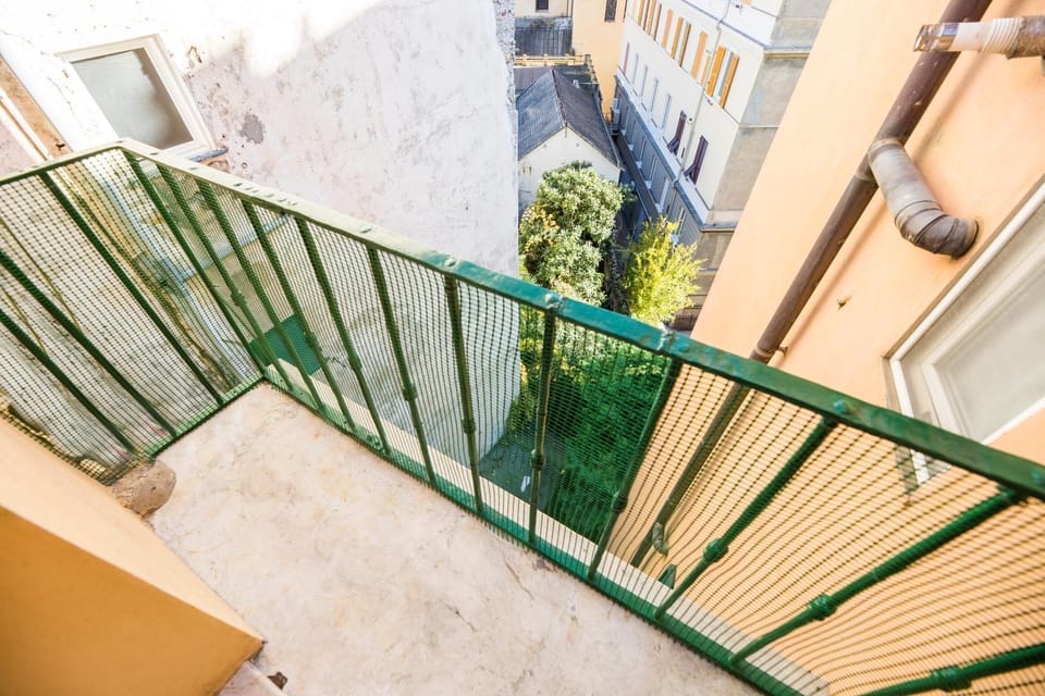 Vincenzo House Free Wi-Fi Centro Città Apartment in Genoa