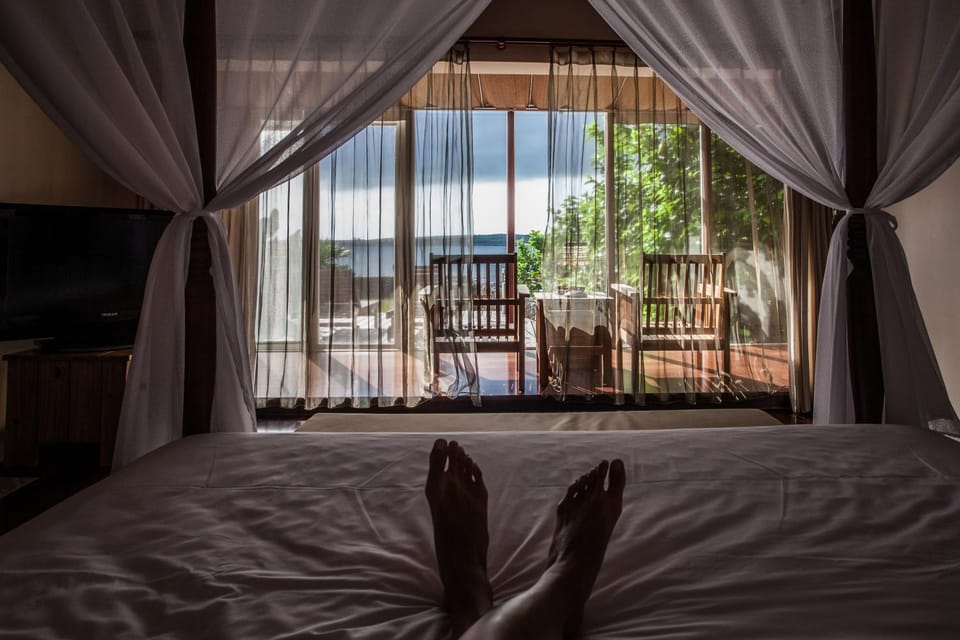 Property building, Bed, Natural landscape, Garden, Garden, Bathroom, View (from property/room), Balcony/Terrace, Balcony/Terrace, Other, Photo of the whole room, Decorative detail, Bedroom, Sea view, Sea view, bunk bed