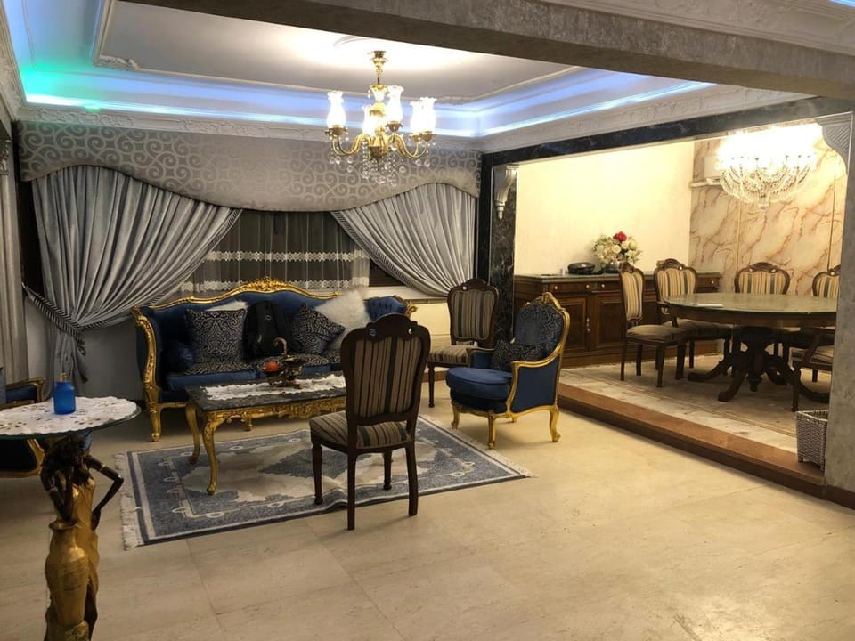 Seating area
