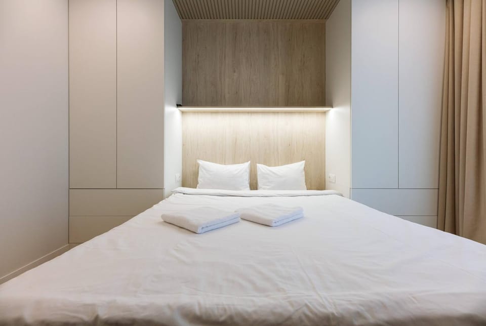 Bed, Photo of the whole room, Bedroom, wardrobe