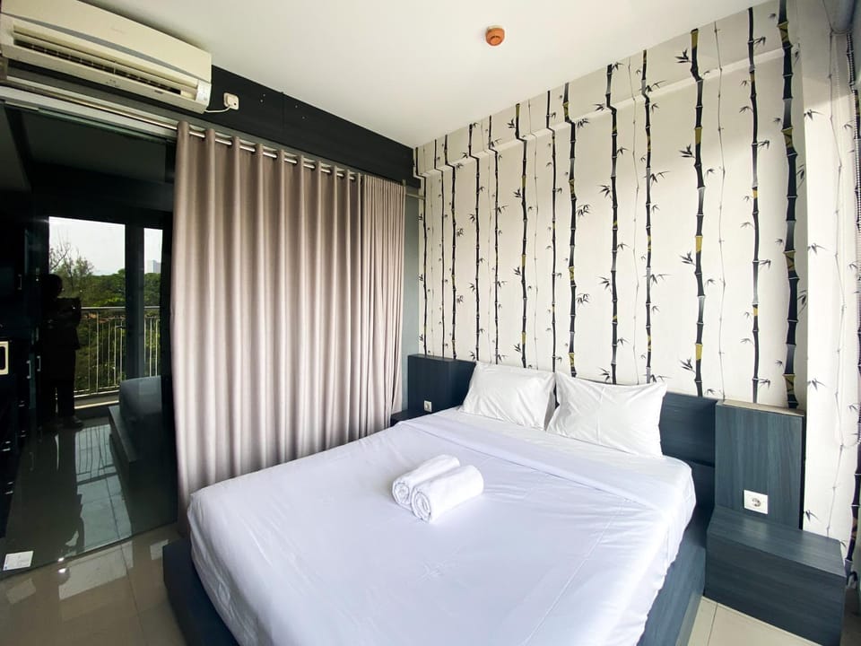 Homey 1BR Apartment at Dago Suites By Travelio Apartment in Bandung
