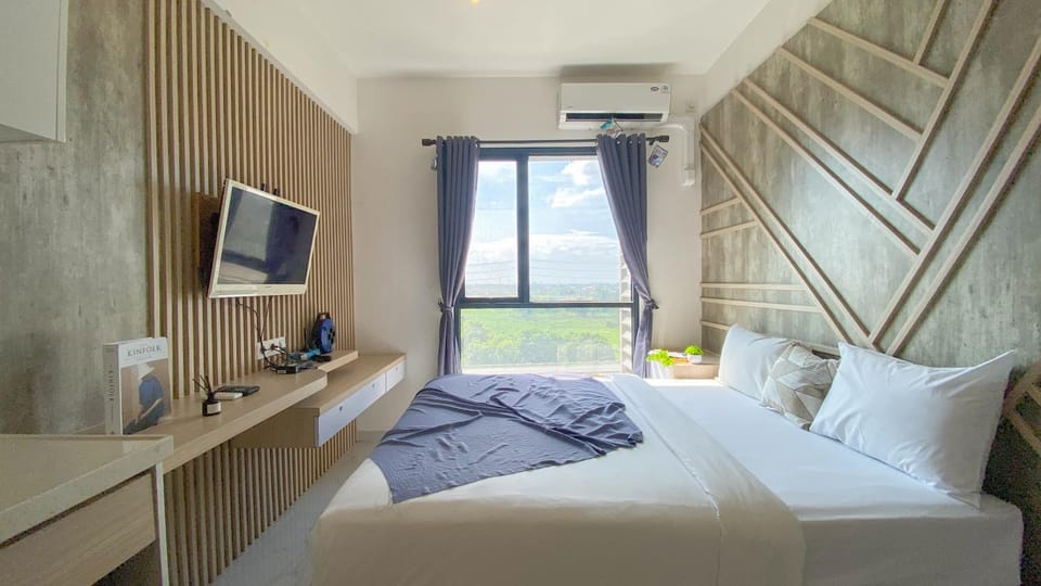 Warm and Homey Studio at Sky House Alam Sutera Apartment By Travelio Apartment in West Java