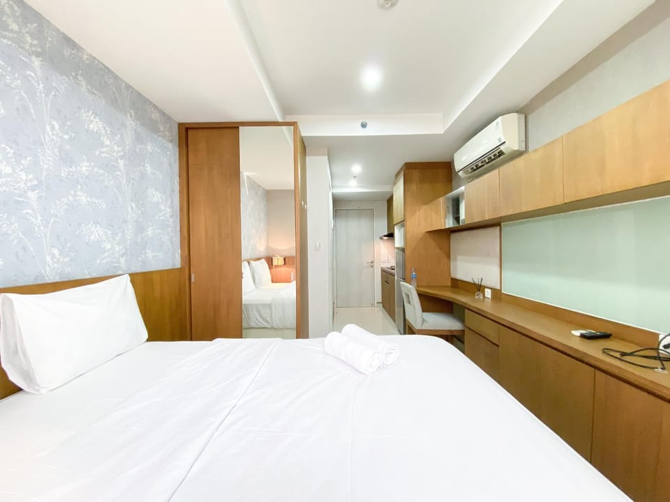 Good and Comfy Studio at Azalea Suites Apartment By Travelio Apartment in West Java