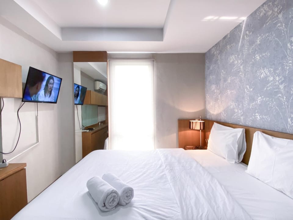 Good and Comfy Studio at Azalea Suites Apartment By Travelio Apartment in West Java