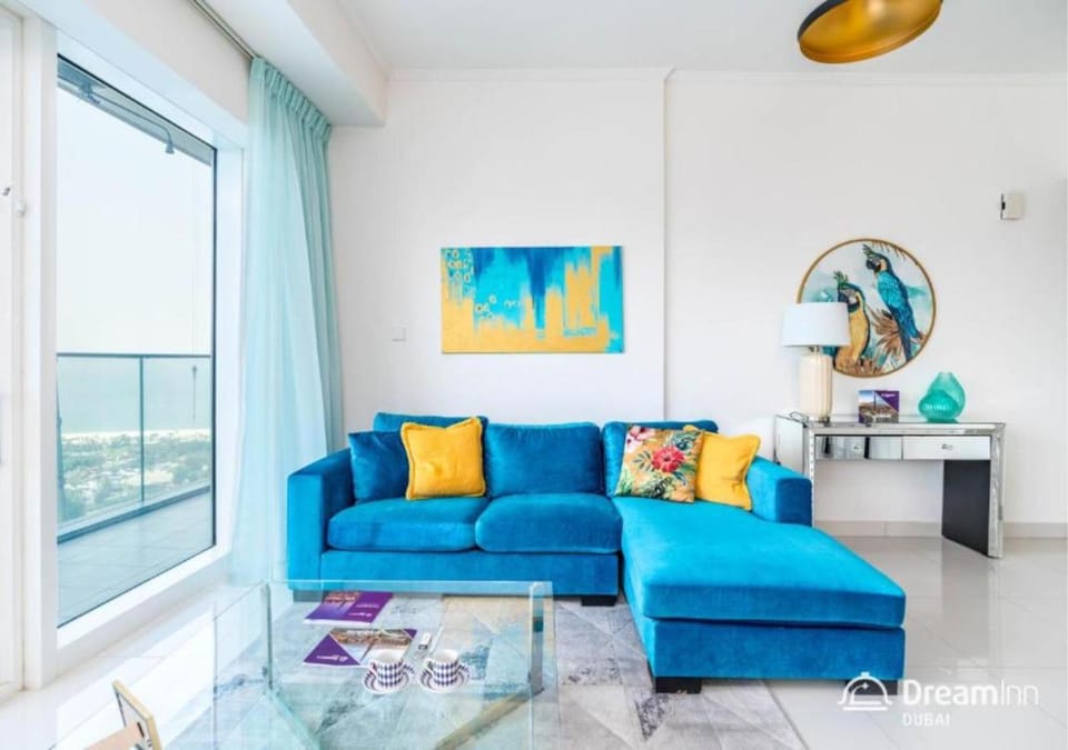 Dream Inn - Damac Heights Fendi Apartment in Dubai