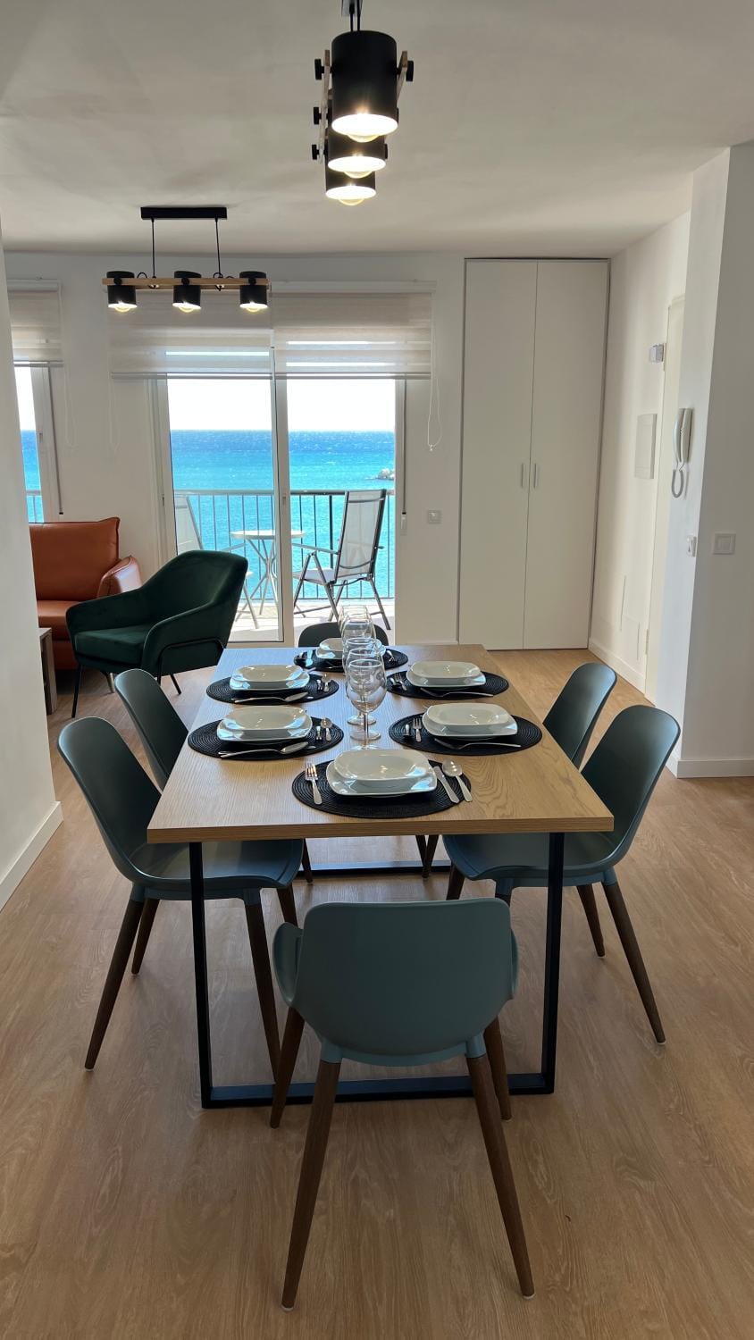 Dining area, Sea view