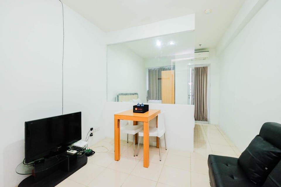 Comfortable and Homey Studio at Titanium Square Apartment By Travelio Apartment in Jakarta